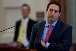 Rep. Trey Martinez-Fischer D-San Antonio, at back mike of house on February 7th, 2013