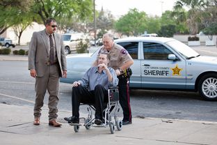 Defendant Mark Norwood enters the Tom Green County Courthouse for opening hearings, Mar 19, 2013.