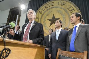 U.S. Rep. Lloyd Doggett, D-Austin, urges Texas leaders to accept Medicaid expansion as U.S. Rep. Joaquin Castro, D-San Antonio, and then-San Antonio Mayor Julian Castro listen on April 1, 2013.