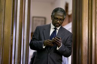 State Rep. Harold Dutton, D-Houston, at the Democratic caucus regarding state budget matters on May 17, 2013.