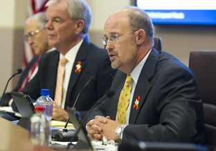TXDOT chief Phil Wilson at an Aug. 29, 2013 board meeting in Austin. Wilson has been tapped to lead the Lower Colorado River Authority.