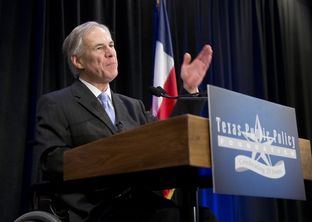 Attorney General Greg Abbott speaking at TPPF closing luncheon on Jan. 10, 2014.