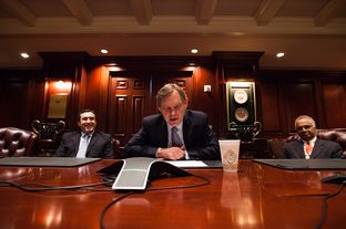 John L. Junkins, distinguished professor of aerospace engineering at Texas A&M University and the founding director of its Institute for Advanced Study, talks at a meeting in the the Hagler Center on campus.