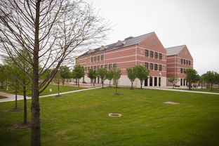 The University of Houston Sugar Land campus, photographed on April 1, 2014. It will soon become a branch campus of the UH flagship, prompting consternation at UH-Victoria.
