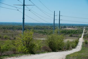 The Rolling V Ranch in Wise County, Texas is home to power transmission lines built by Oncor. The owner, Johnny Vinson says one stretch of the new lines are not built where Oncor promised to build them.