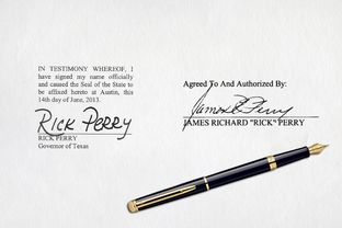 An example of how Gov. Rick Perry's signature appears on hundreds of state documents, left, compared to his signature on court documents filed this week related to his indictment.
