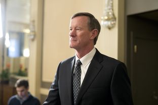 UT System Chancellor William McRaven at a Texas Tribune event on Feb. 5, 2015.