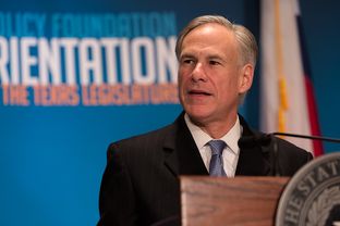 Greg Abbott gives the closing keynote at the 2016 Texas Public Policy Foundation Policy Orientation on Jan. 8, 2016.