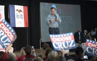 Ted Cruz makes closing arguments for his candidacy in Des Moines on Jan. 31, 2016.