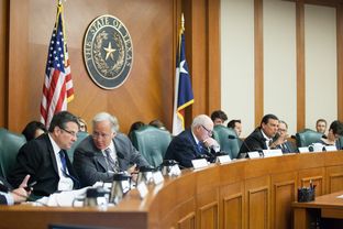 The Senate Education Committee met jointly with the Senate Higher Education Committee on March 29, 2016 to discuss the ongoing implementation of HB 5 and teacher shortage and retention issues in Texas.