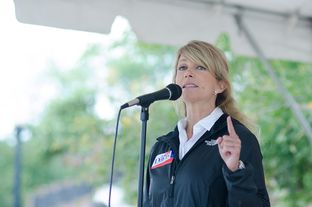 Senator Wendy Davis goes to Haranbee Festival in Fort Worth to encourage voters, after sending out her volunteers for Walk for Wendy, on October 6, 2012.