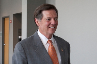Former House Majority Leader Tom DeLay (R-Sugar Land) walks to the 331st District Court of Travis County during the start of pre-trial hearings on corruption and money laundering charges against the former politician.