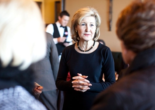 U.S. Senator Kay Bailey Hutchison talks with supporters at the Bonnie Ruth's Cafe in suburban Frisco, TX during a campaign stop for the Republican nomination for Texas governor.