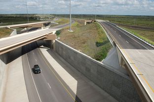 The U.S. 183/S.H. 130 intersection north of Lockhart near the opening of the southern portion of SH130 toll road, which runs from Georgetown to Seguin.