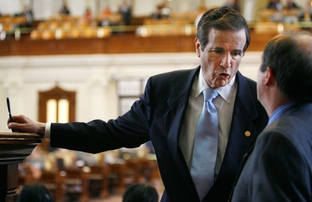 Former state Rep. Bill Zedler, R-Arlington, on the Texas House floor in 2007