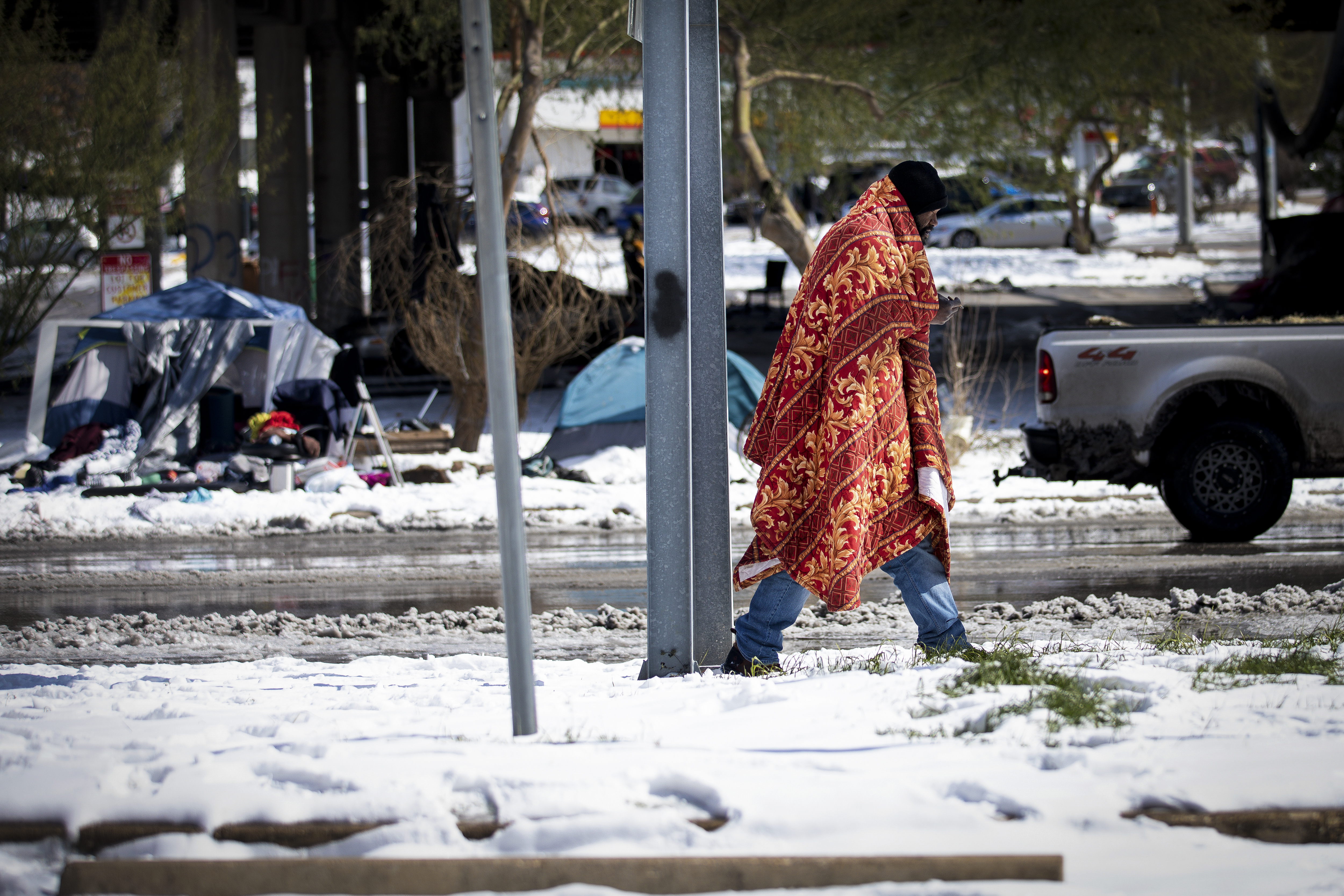 At least six homeless people died during the winter storm in Texas - Vimarsana News