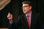 Former Gov. Rick Perry gives the closing keynote address at the the Texas Public Finance Conference in Austin on Feb. 3, 2016.