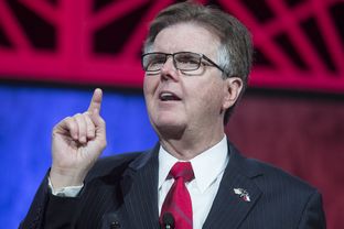 Lt. Gov. Dan Patrick assures the audience at the Freedom, Faith and Fellowship event May 12, 2016 that he will uphold conservative principles as leader of the Texas Senate in 2017.