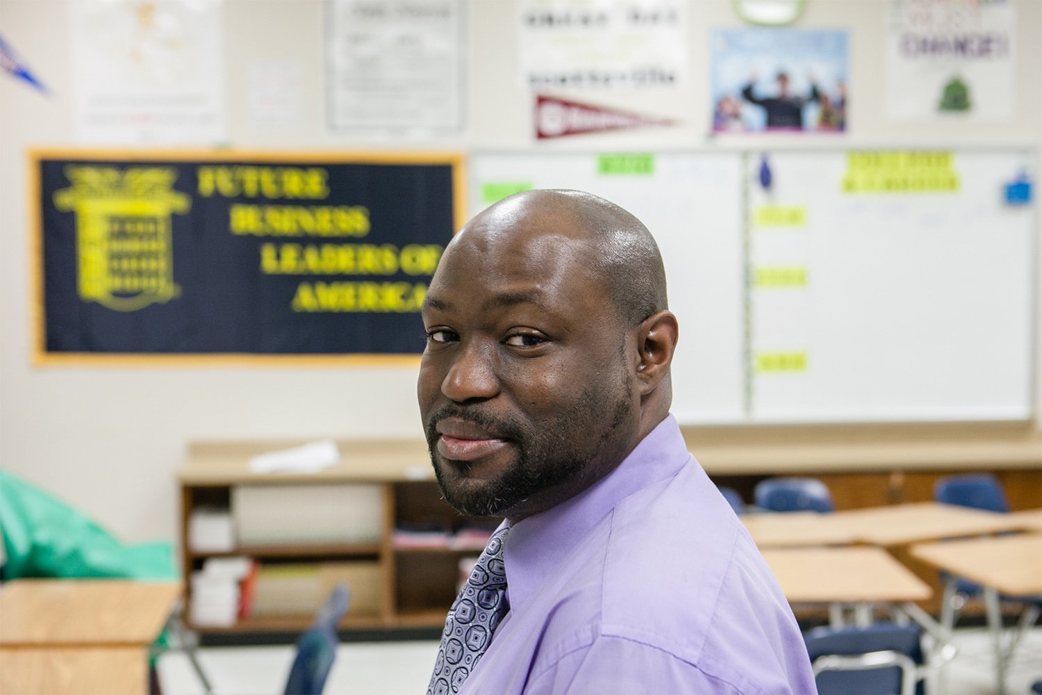 Teachers like Roderick Scott make up one of the largest groups of professionals in Texas at risk of losing their license because of student loan default, according to data maintained by Trellis. 