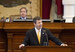 State Rep. David Simpson, R-Longview, delivers a personal privilege speech at the end of the House session on June 29, 2011.