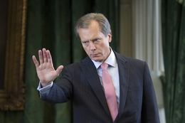 Lt. Governor David Dewhurst gestures toward Senate Democrats as they leave the chamber to caucus on Sunday afternoon May 29, 2011.
